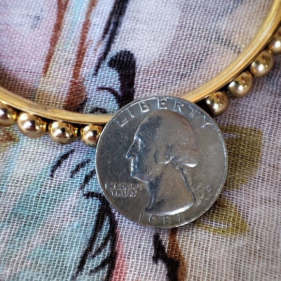 Bangle Beaded Vintage Oversized Tarnish Free EUC Gold Tone Brass Timeless - Picture 5 of 8